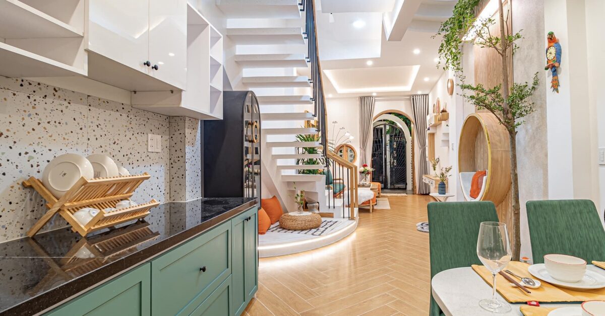 Can we make the idea of a kitchen under the stairs possible